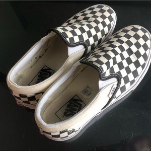 checkered vans